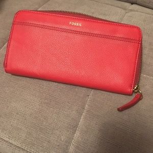 Fossil Wallet - NWT